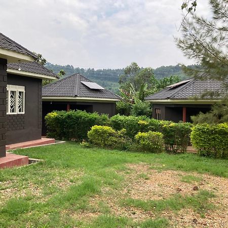 Bwindi Guest House Kanungu Екстериор снимка